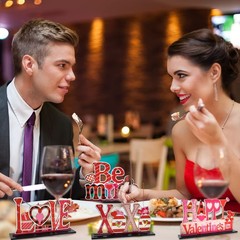 4 PCS Valentines Day Love Wooden Table Sign Tabletop Centerpiece Ornaments