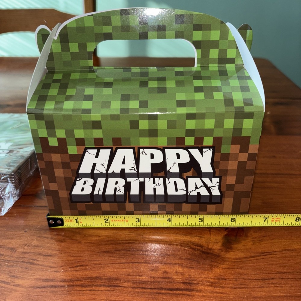 Set Of 12 Birthday Gift Boxes Pixel Minecraft-like Great for part favors.