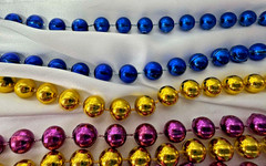 Mardi Gras Beads Bulk Lot Necklaces Party Favors 3 Pounds 4 oz inc..Full Bag/12