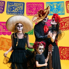 3 PCS Cinco De Mayo Decorations, Plastic Mexican Party Banner 3 PCS, Colorful