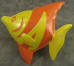 Vintage Y2K 3D PLASTIC TROPICAL FISH HANGING DECOR Lot 12 SEALED LUAU PARTY