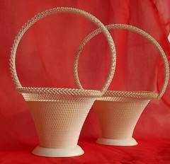 2 Vtg 50’s Plastic Net Party Nut Candy Cups Shower Favors West Germany 7″ READ