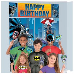 Batman DC Comics Superhero Birthday Party Scene Setters Decoration Photo Props