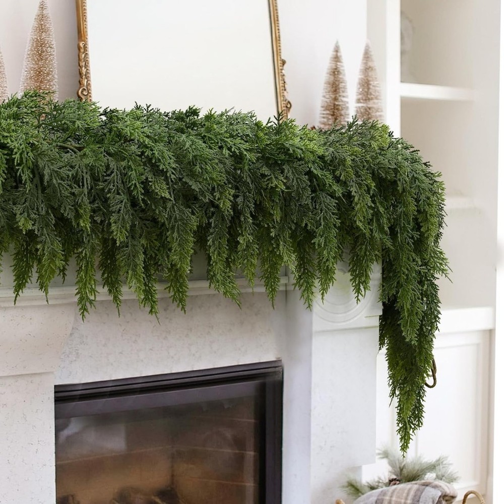2Pcs 6 ft Christmas Cedar Garland-Realistic Cedar Pine Needles with 20 Pinecones