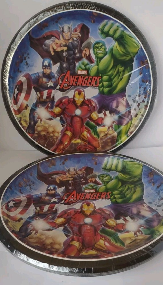 Marvel Avengers Party Pack – Plates, Napkins, Tablecloth, Cups, Tattoos, Candles