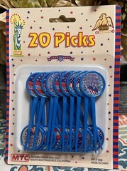 Patriotic Plastic Picks With Laser Sticker Round Blue, 20ea Package New Sealed
