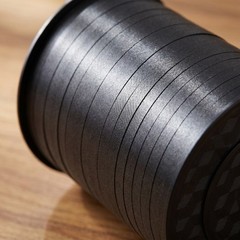 2 Rolls Black Curling Ribbon – 3/16″ x 500 Yards/roll Curling Ribbons – Balloon