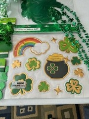 NICE & NEW Lot of St Patrick’s Day Party Decorations, Pins ect SHIPS FREE