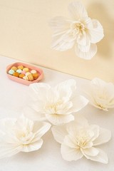 Elegant 5-Piece 3D White Paper Flowers Set for Weddings & Nursery Decor