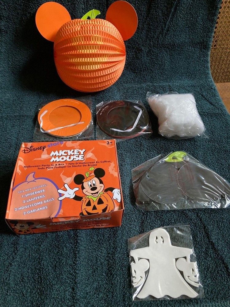 Disney Halloween Party in a Box. .7 Paper Honeycomb & other Decorations.