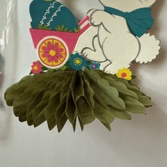 Vtg Hallmark Paper Honeycomb Easter Bunny & Chick Cut Out Table Decor SEE & READ