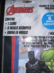 BRAND NEW Marvel Avengers Frame Decorating Kit 6 Cut Outs Wall Hang Party