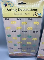 Mardi Gras A Night In Disguise Mask 7’ String Decoration Set Of 2 NIP
