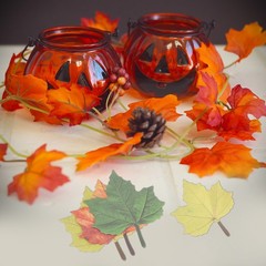 150Pcs Artificial Maple Leaves Cutouts Leaf Red Yellow Green with Glue 2.8×3.3″