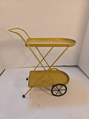 Target bullseye playground Mini Bar Cart