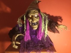 ANIMATED WITCH GROUNDBREAKER HALLOWEEN DECOR PROP SCARY SOUND LIGHT MOVEMENT