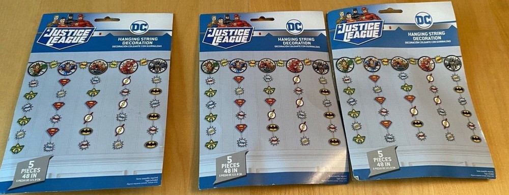 NEW DC JUSTICE LEAGUE HANGING STRING DECORATIONS SET 3 15 TOTAL PARTY SUPPLIES