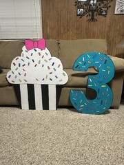Handmade Cupcake Number 3 Birthday Party Backdrop with Sprinkles Multicolor Kids
