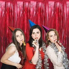 3.2 ft x 9.8 ft Metallic Tinsel Foil Fringe Curtains Party Photo 1 Burgundy