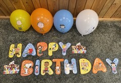 Peanuts Snoopy Birthday Party Set Balloons (16) Banner Cake & Cupcake Toppers 12