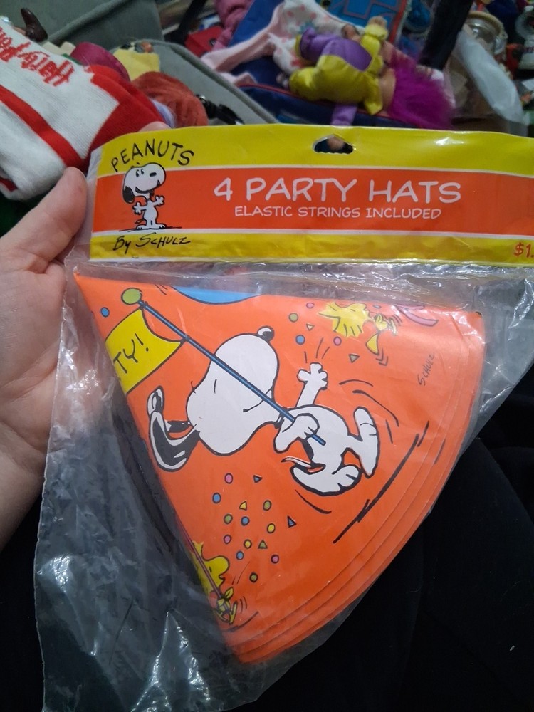 Vintage 90s Soopy Party Hats New, Unopened – 4 Paper hats