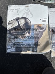 Set of 2 Star Wars Mandalorian Table Decorating Kits – Baby Yoda – See Pics
