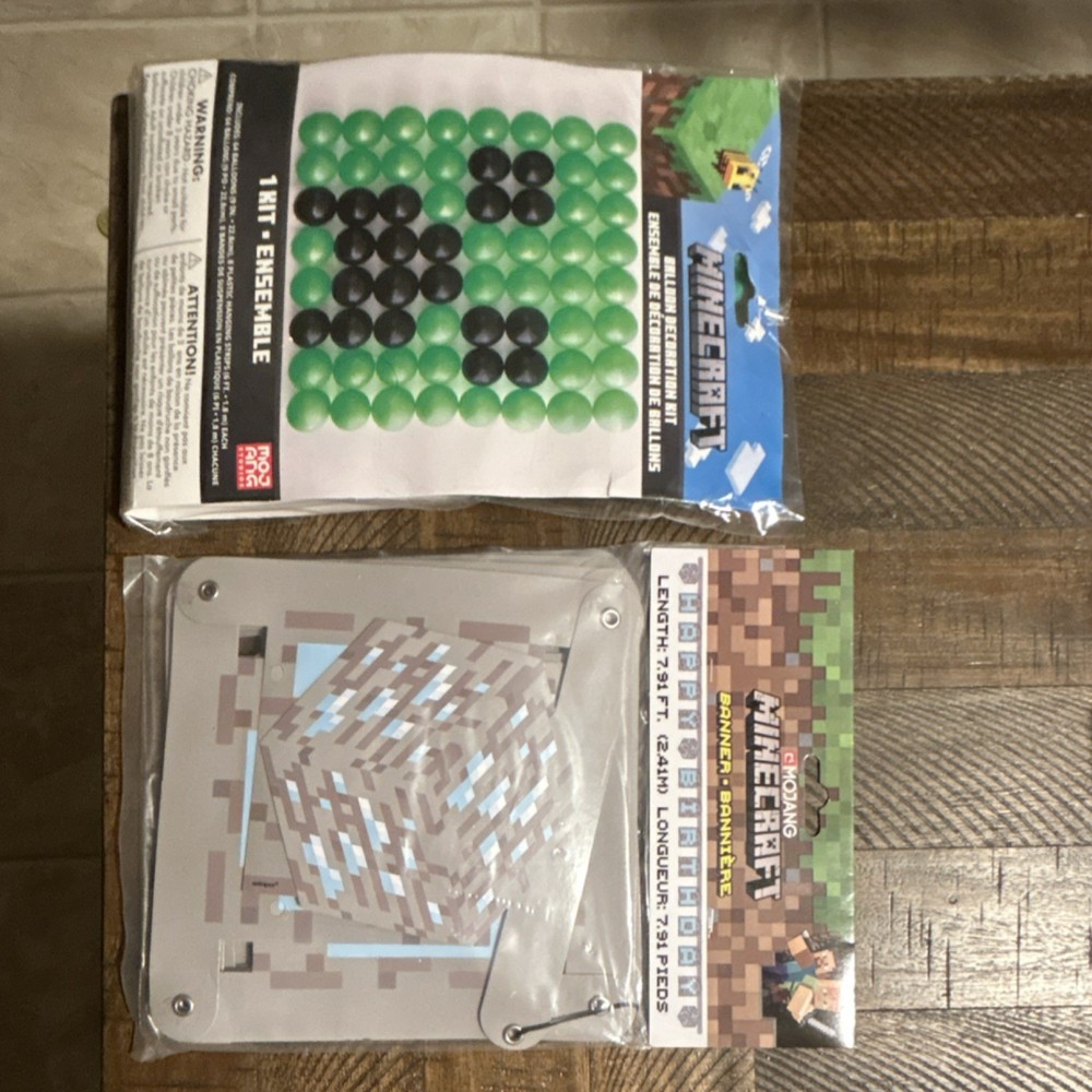 Minecraft Creeper Birthday Balloon & Banner Kit Pixel Pattern Kids Party Decor