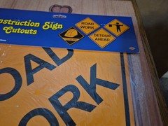 Beistle Construction Sign Cutouts 4 Count Multicolor Functional Standard 55081