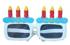 1 Pair White HAPPY BIRTHDAY Cake & Candles PARTY GLASSES Great for pictures