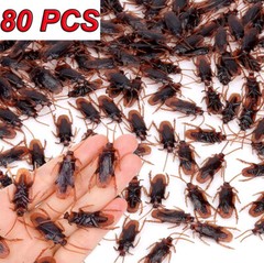 Prank Realistic Rubber Fake Cockroaches Creepy Cock Roach Bugs Gag For Kid 80pcs