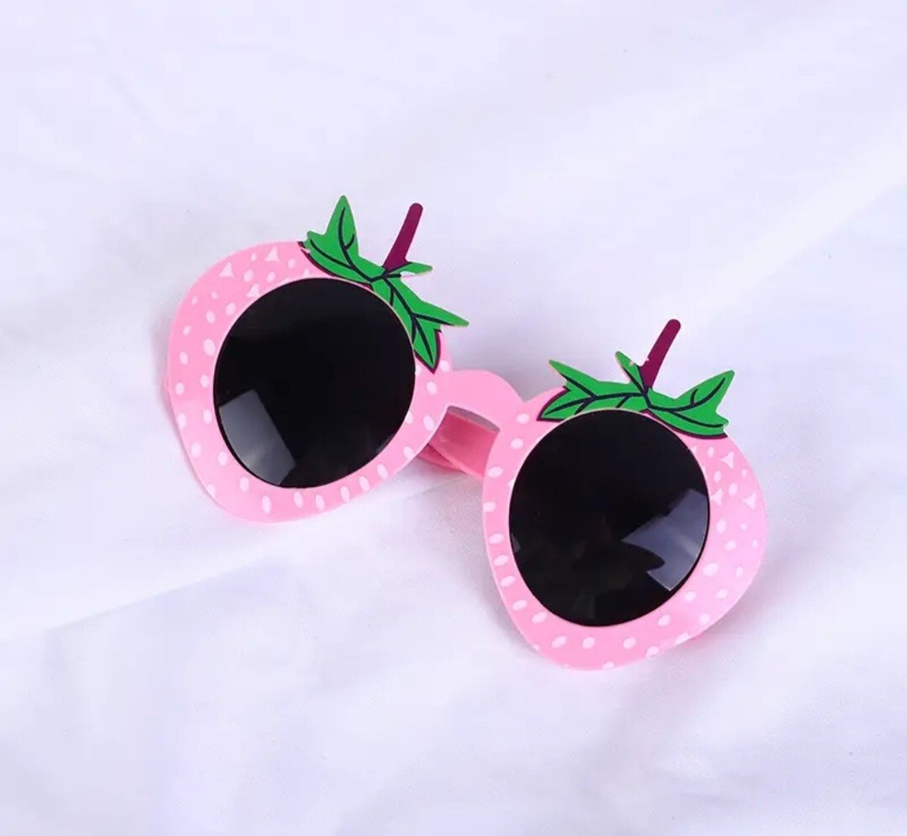 1pc Pink Strawberry Sunglasses Cute Fruit Shape For Occasion Party Decorations