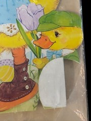 Vintage Eureka “Spring Showers” Honeycomb Tissue Centerpiece model 87987