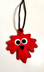 4pcs Cute Kids Cartoon Smiley Face Leaf Necklace Party Classroom Gift Favors Toy
