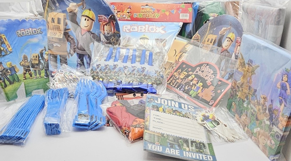 Roblox Birthday Party Supplies Decorations Kit 186pc Set Plates Napkins Balloons
