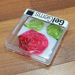 GelGems ROSE Flower Window Cling Decoration Decal Kameyama Co 2012 BRAND NEW