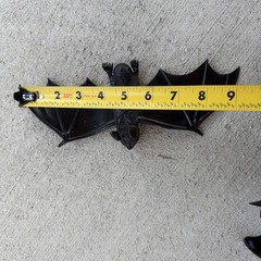FLYING PARTY BATS QTY 23