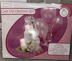 NIB Cake Decorating Kit 18 Pieces Plate Topper Roses Leaves Tulle & Accents