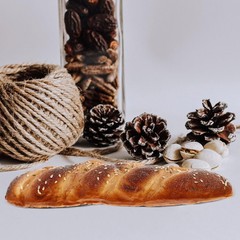 Simulated Artificial Bread Prop Fake French Loaf Lifelike Dessert Display