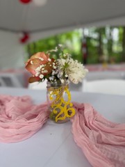 2026 glitter gold graduation party decorations