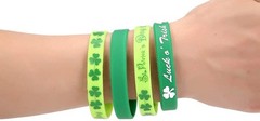 Moon Boat 74PCS St. Patrick’s Day St Bracelets, Multicolored