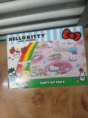 Hello Kitty and Friends Multicolor Tableware Party Kit for 8 Guests – 40 Pieces