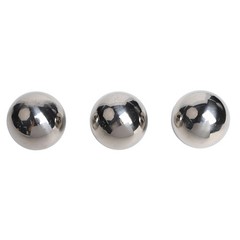 Reflective Stainless Steel Spheres for Enhancing Garden and Water Features