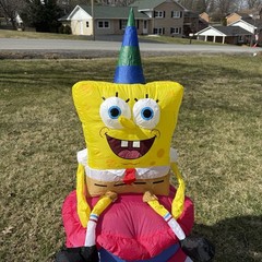 Gemmy SpongeBob SquarePants 4 Foot Air Blown Happy Birthday Indoor/Outdoor Works