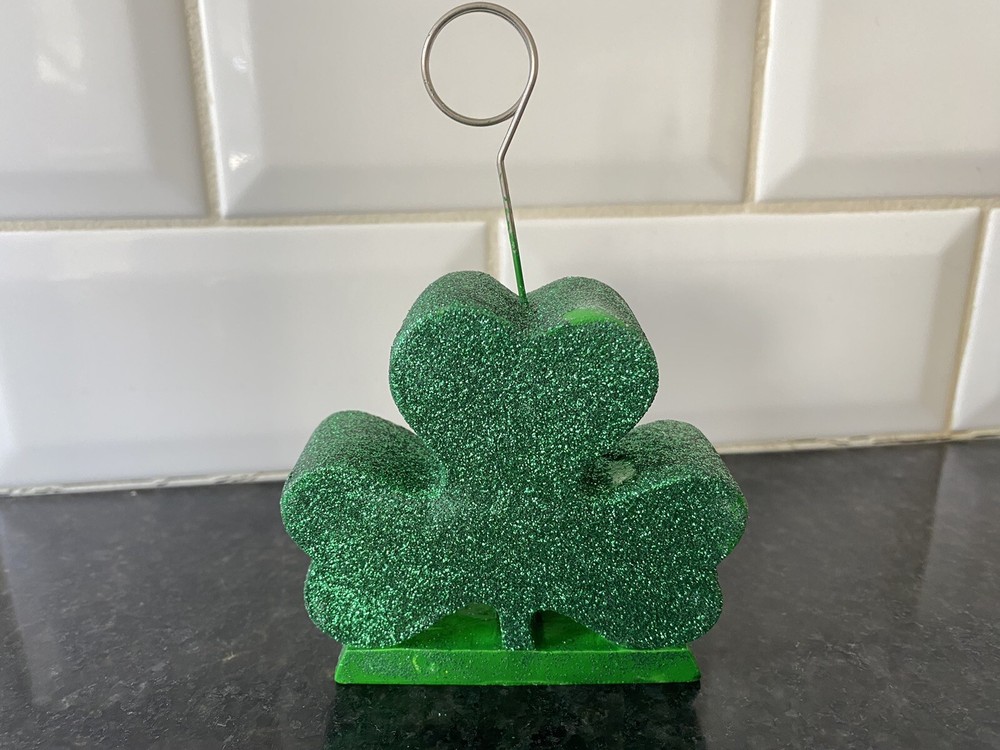 St. Patrick’s Day Shamrock Photo Holder Balloon Weight Table Decoration Green
