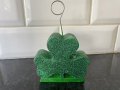 St. Patrick’s Day Shamrock Photo Holder Balloon Weight Table Decoration Green