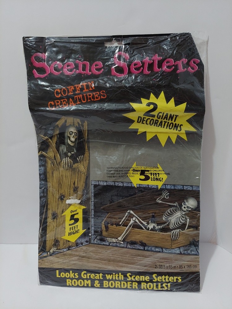 Vtg Halloween Decorations Scene Setters Coffin Creatures Giant Plastic Skeleton