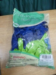 Party Woo White Blue Green 70 Balloons NIP