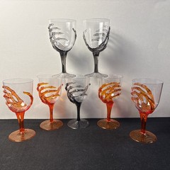 7 Skeleton Hand Plastic Wine Goblets Gothic Halloween Party Bar Decor Cups